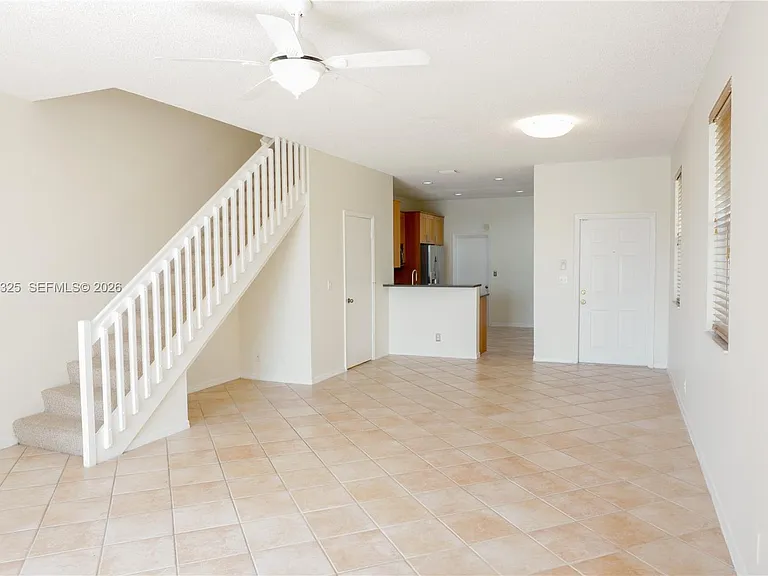1868 Salerno Cir #1868 — Photo 7