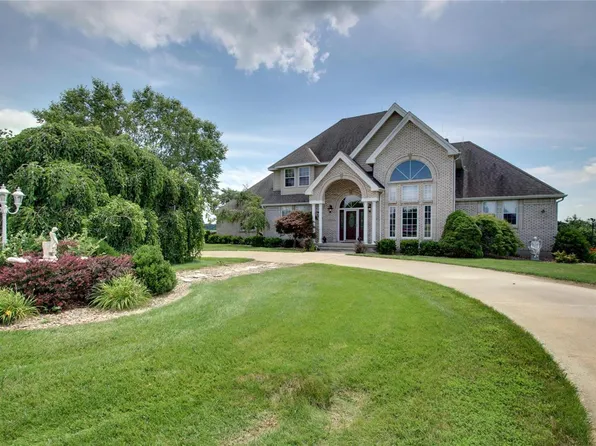 27997 283rd St, Maywood, MO 63454