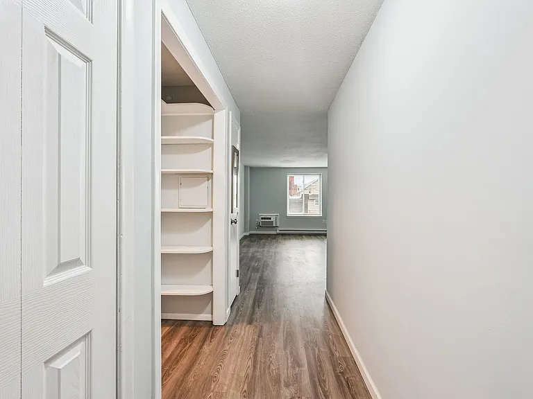 356 Franklin Ave #4 — Photo 7