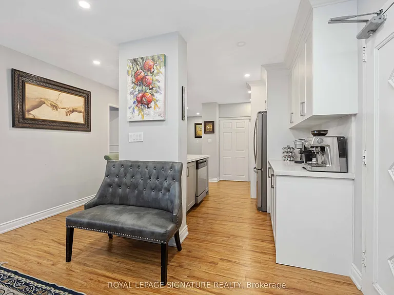 320 Dixon Rd #2315 — Photo 4
