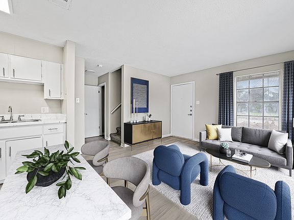 The Lynx Classic Living Room