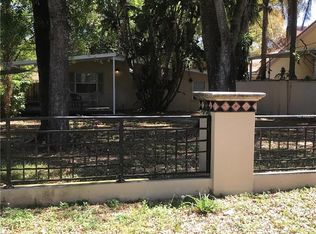 8021 N Gomez Ave, Tampa, FL 33614