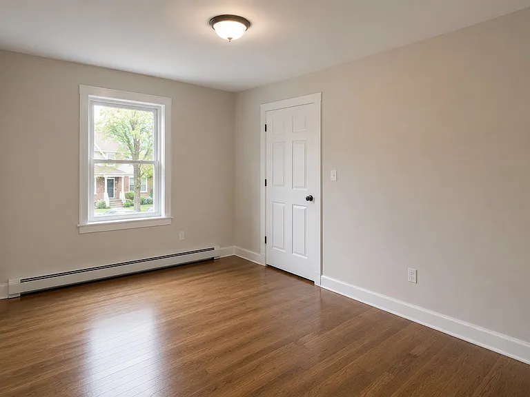 1832 Holland Ave #2 — Photo 2