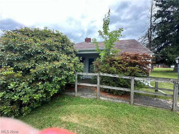 901 McLister Ave, Mingo Junction, OH 43938