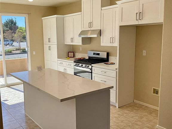 4th image of 8251 Triplett Ln