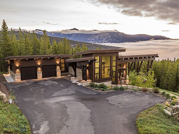 3rd image of 7 Yeti Ridge Dr