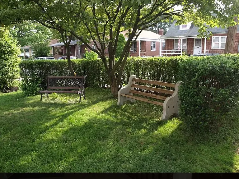 924 Wood St — Photo 29