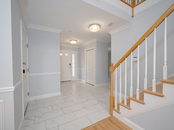 3rd image of 1218 Matthew Woods Dr #1218