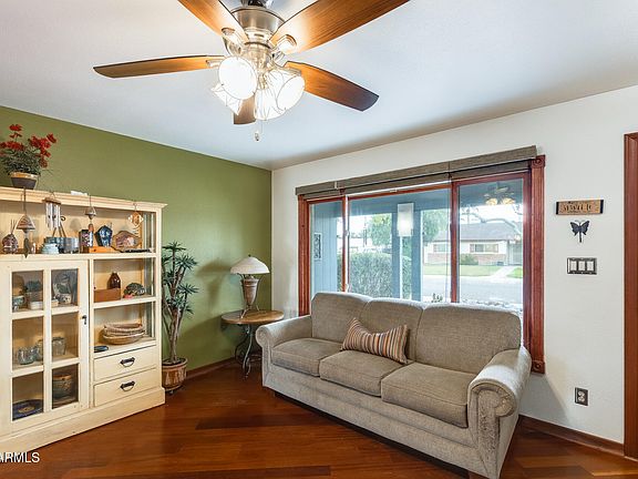 2nd image of 2910 E WINDROSE Drive