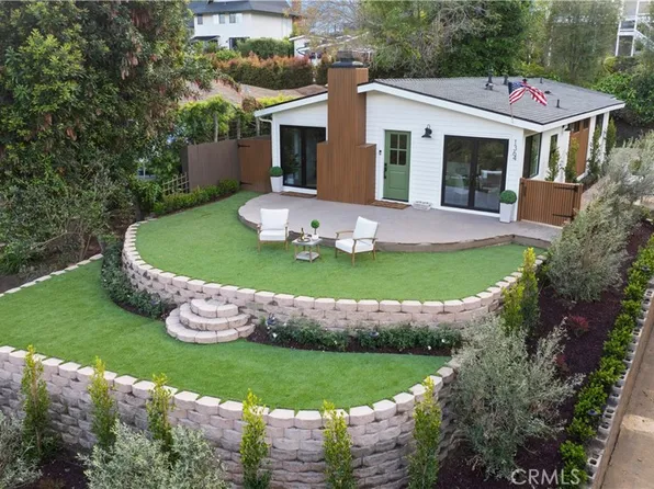 1364 Dunning Dr, Laguna Beach, CA 92651