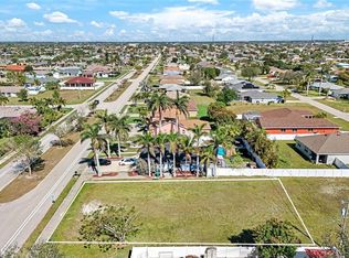1813 Academy BLVD, CAPE CORAL, FL 33990