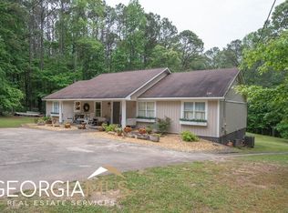 94 Lake Ridge Rd, Newnan, GA 30263
