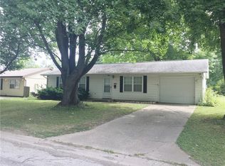 214 Kennedy Ave, Pana, IL