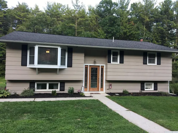 116 Valley Rd, Catskill, NY 12414
