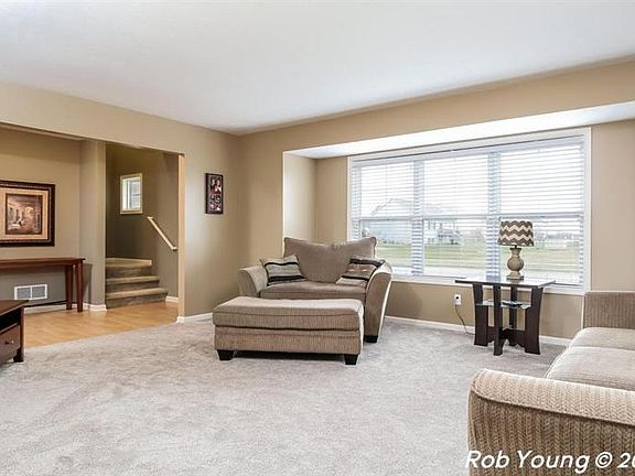 4th image of 6451 Prairie Pointe Dr SE