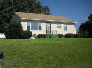 528 B St, Staunton, VA 24401