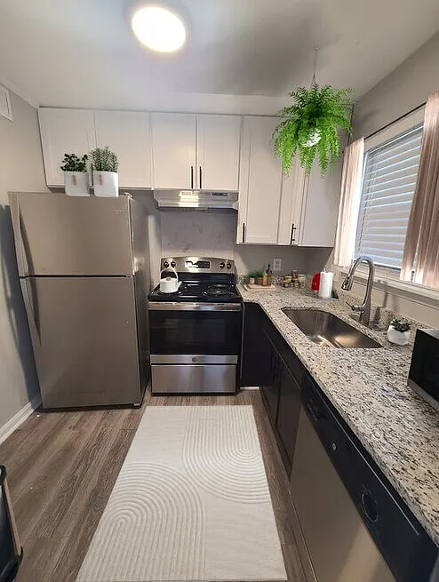 Arbor Gardens Apartments — Photo 2