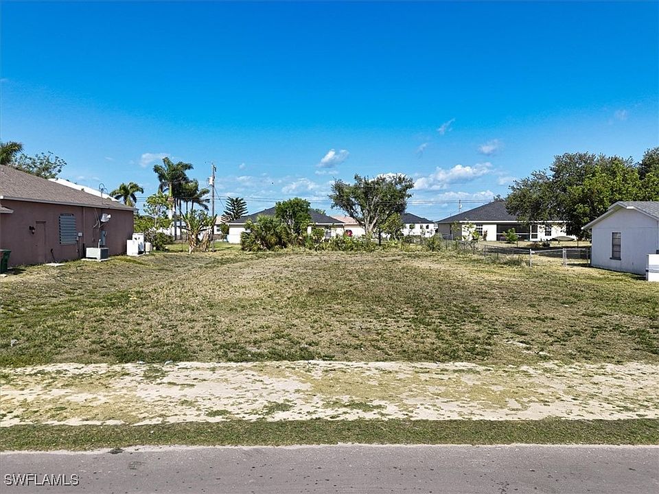 1st image of 2127 NE 13th Pl