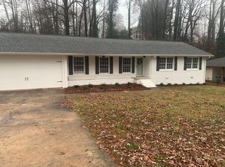 715 Holly Dr, Gainesville, GA 30501