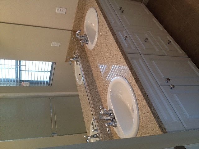 Dual Sinks