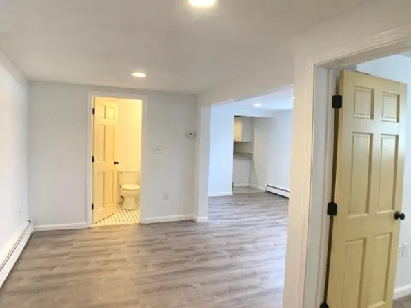 8 Pearl St #1B, Medford, MA 02155