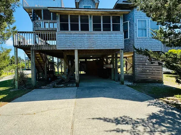 26212 Bluebeard Rd, Salvo, NC 27972