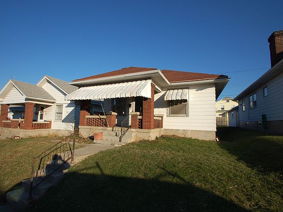 2nd image of 136 Oaklawn Ave
