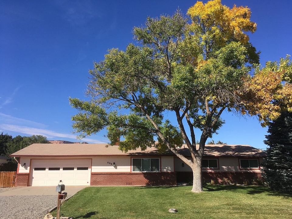 1st image of 609 Glacier Dr