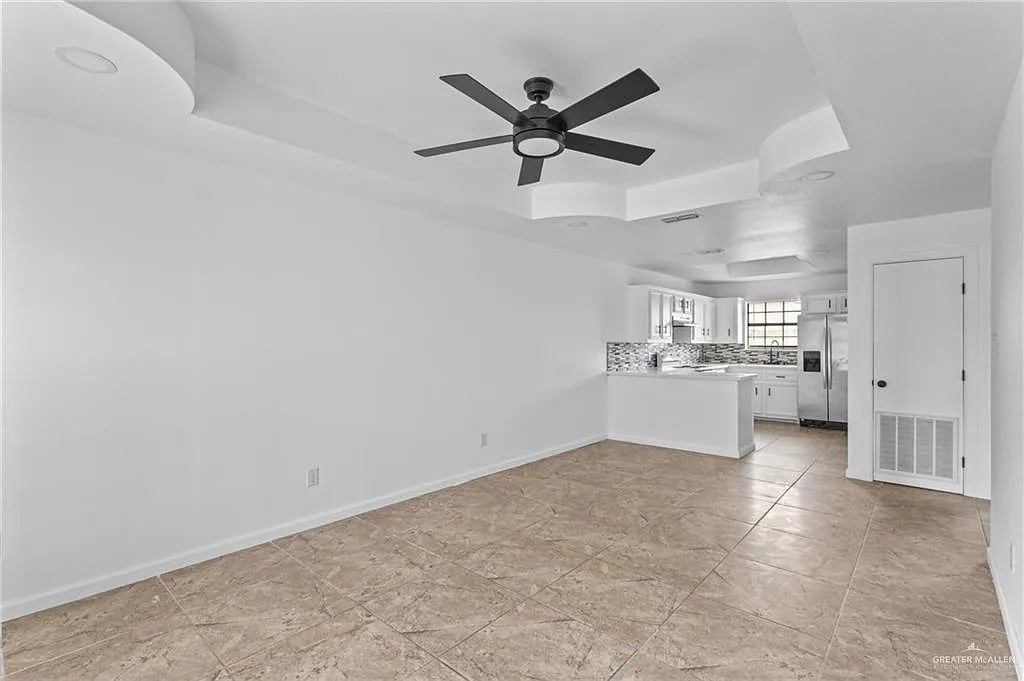 2 bed, 1.0 bath, 850 sqft, $975 — Photo 4