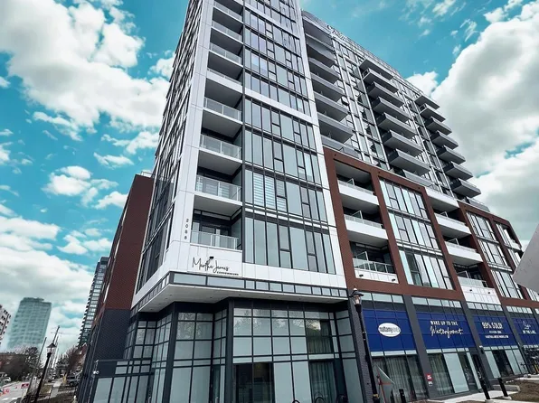 2088 James St, Burlington, ON
