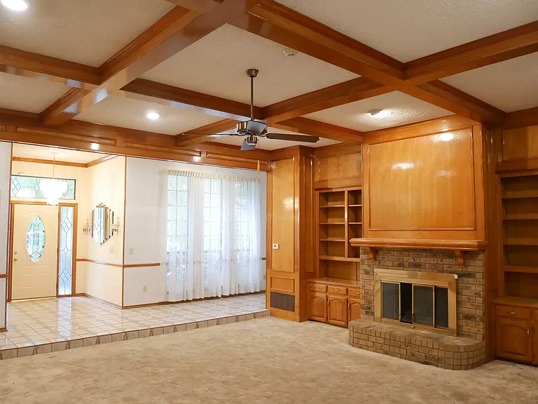 999 W Forest Grove Rd — Photo 6