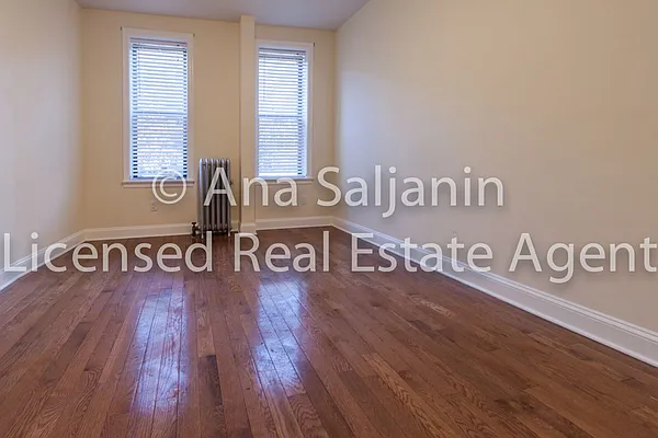 Rented by Citi Zone Realty | media 7