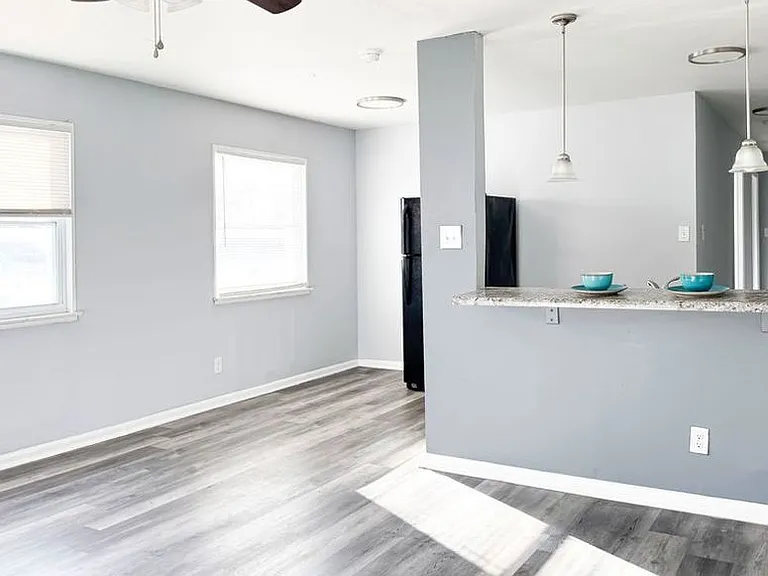 Garfield Vista Apartments — Photo 7