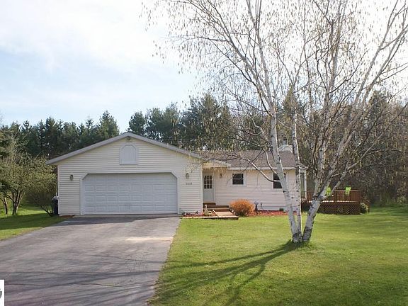2nd image of 5839 Joanne Ct