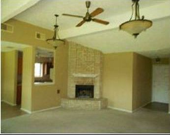 3rd image of 1305 Canyon Springs Dr