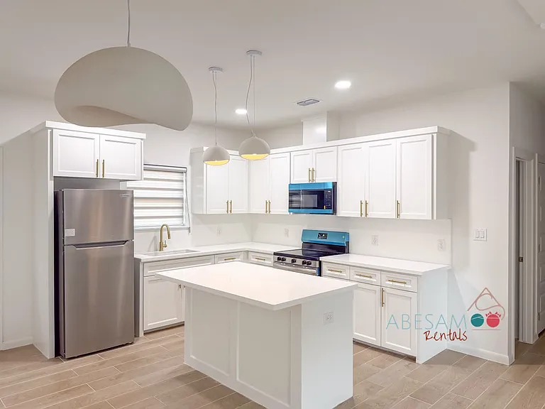 2705 W Brookside Bend St #4 — Photo 4