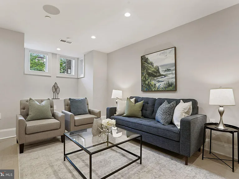 1310 Vermont Ave NW #2 — Photo 13