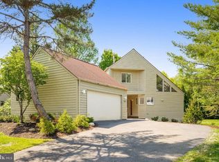 1680 Cedar Hollow Way, Reston, VA 20194