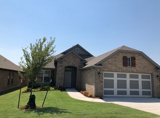 9 Ivory Dr, Yukon, OK 73099
