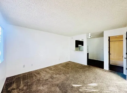 Santa Cruz Apartments - Studios, 1 Bedroom and 2 Bedrooms with Pool! — Photo 8