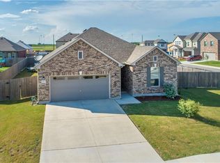 1601 Henbit Ln, Lockhart, TX 78644