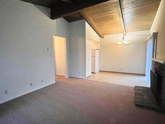 4th image of 2043 Buena Vista Ave #A