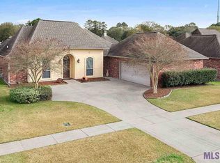 9153 Rue De Fluer, Denham Springs, LA 70706