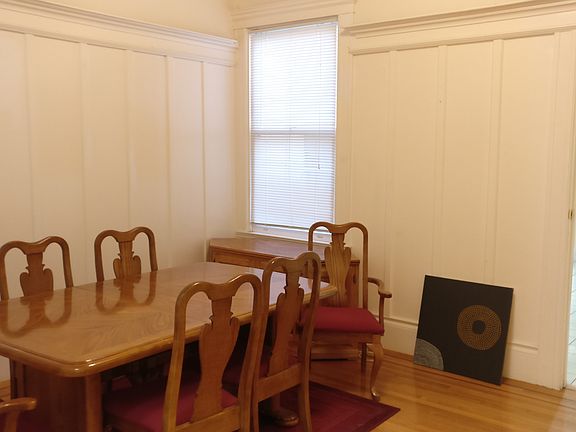 5th image of 1236 Jackson St