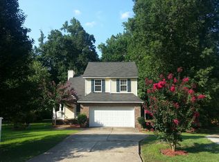 104 Hidden Farm Ln, Holly Springs, NC 27540