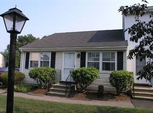 3 Allspice Ln, Glastonbury, CT 06033