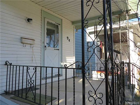 3rd image of 94 Wyandotte Ave