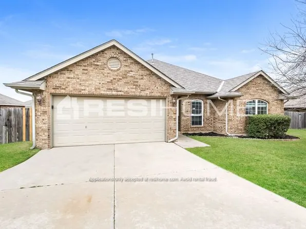 11313 NW 103rd St, Yukon, OK 73099