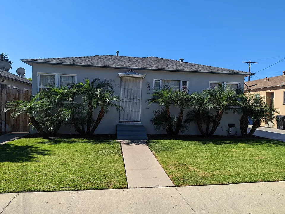 8606 Beverlywood St #8606
