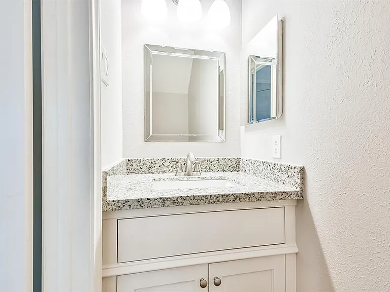10327 Brickyard Ct — Photo 7
